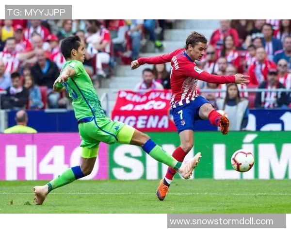 拉科鲁尼亚与贝蒂斯激战正酣谁能在西甲赛场中笑到最后